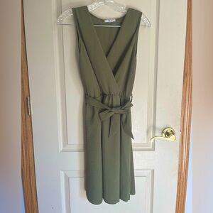 Olive Green Above-the-Knee Sleeveless Wrap Dress Small
